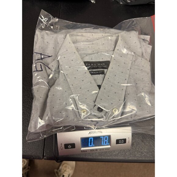 Zara Man Slim Fit Long Sleeve Button-Down Shirt Light Blue Black Dots Size XL - Picture 6 of 6